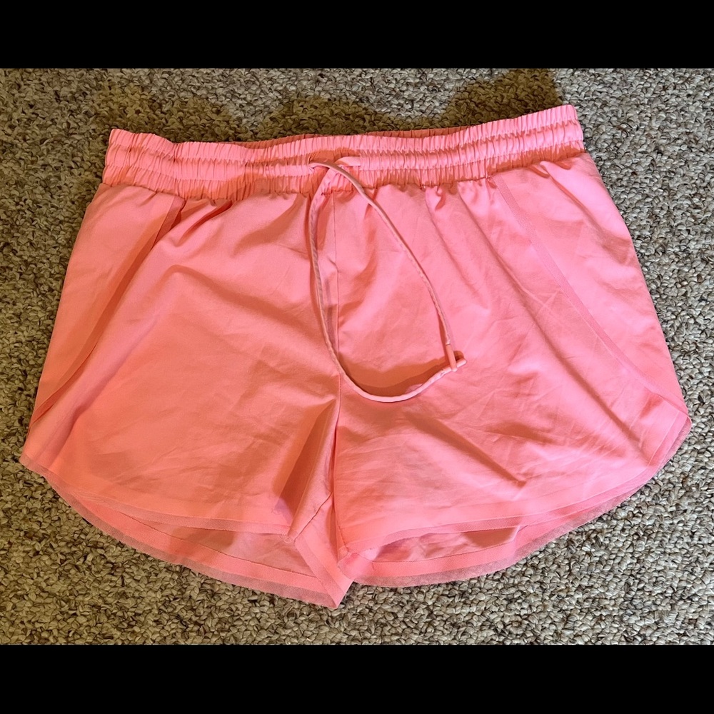 Zyia Active Pink Flo Shorts.